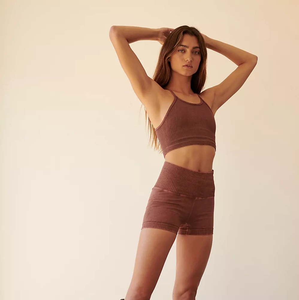 Good Karma Running Shorts in Nutmeg